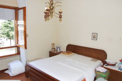 8817RA98689-12