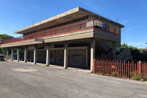 8817UF11573-7