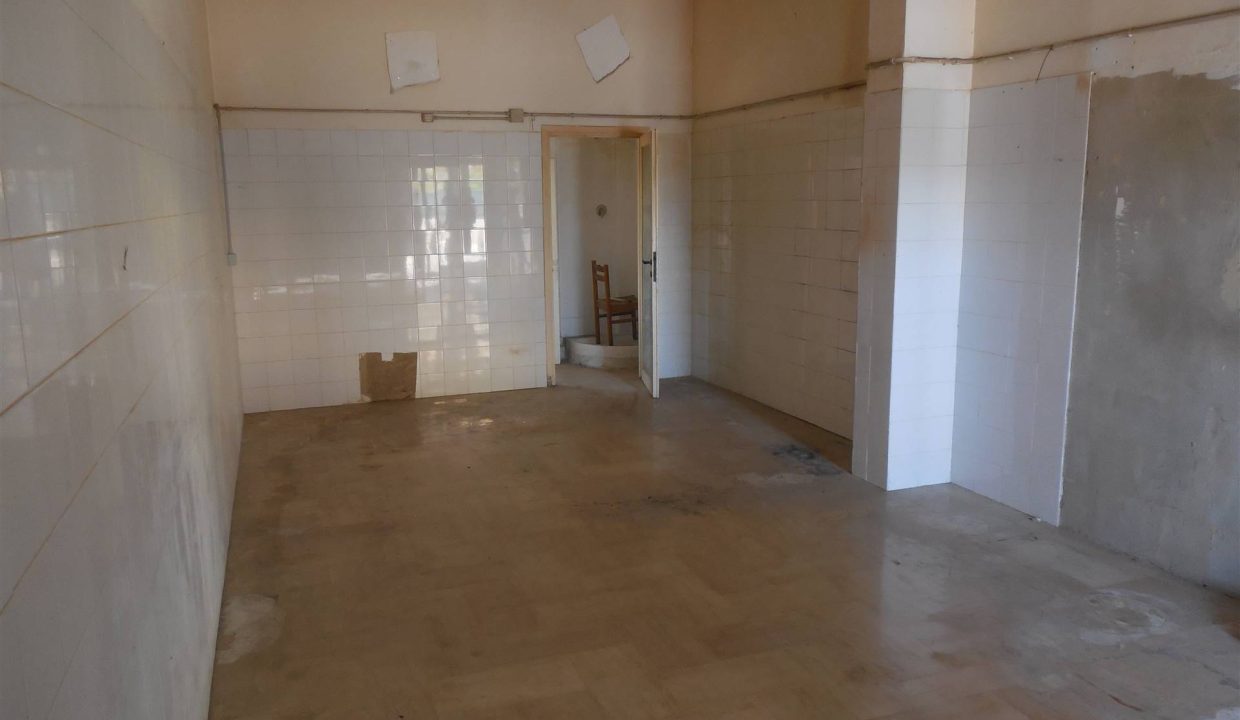 8817CA86360-4