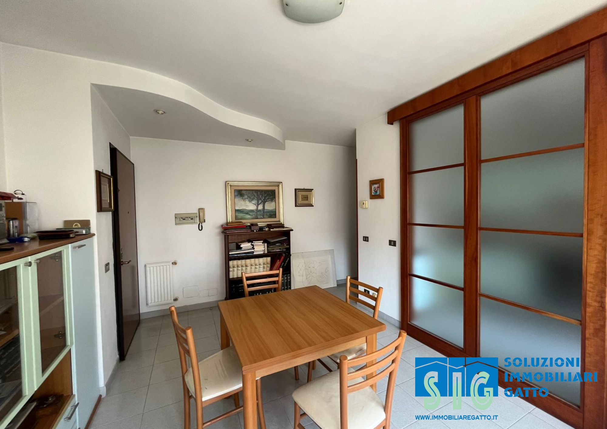Latina, zona Isonzo, appartamento di mq 70 + balcone + cantina