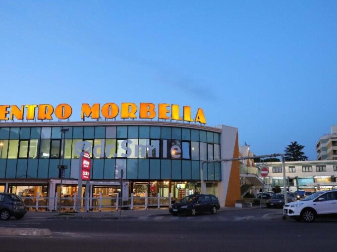 centro commerciale morbella