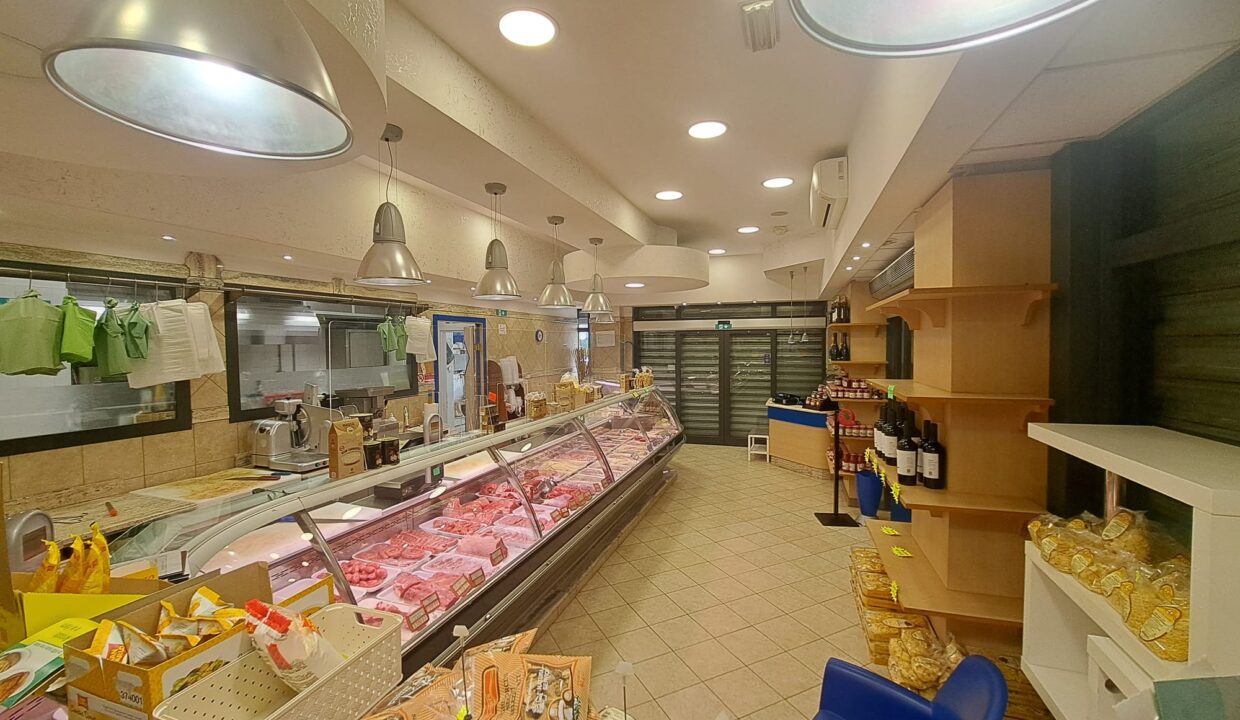 NEGOZIO 1