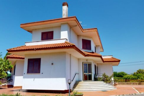 Servizi-Immobiliari-Gatto-Bathroom(1)