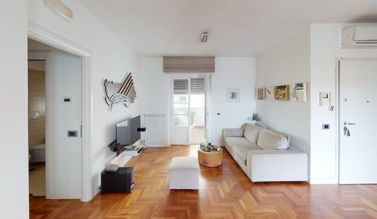 Via-Milazzo-15-Living-Room