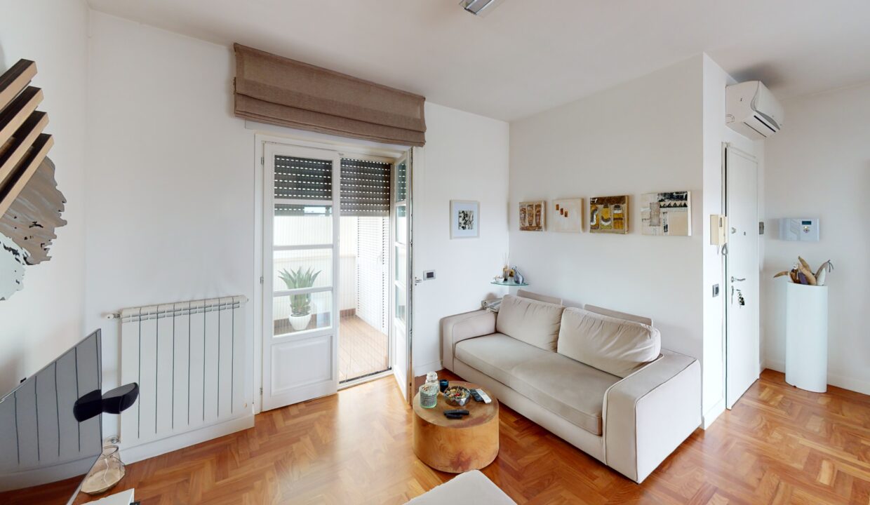 Via-Milazzo-15-Living-Room(1)