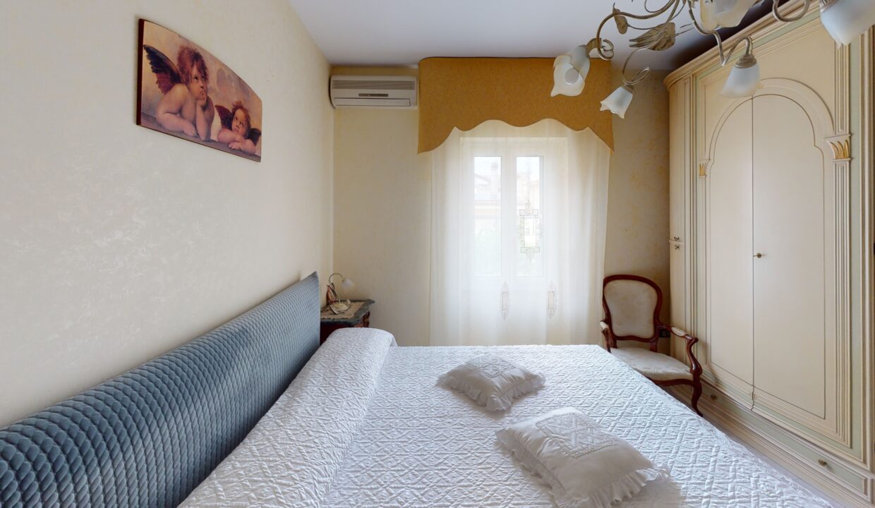 Immobiliare-Gatto-Via-Dei-Peligni-11-Bedroom(4)