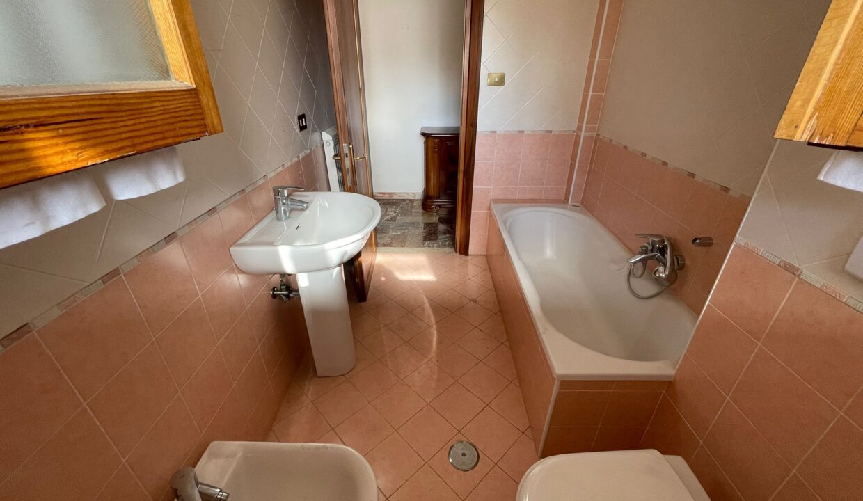 wc r