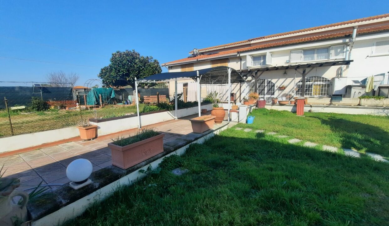 esterno3